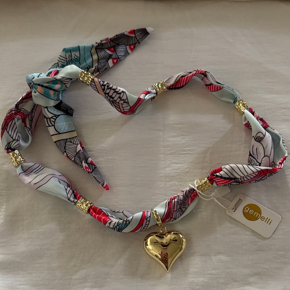 Gold Heart Pendant Necklace